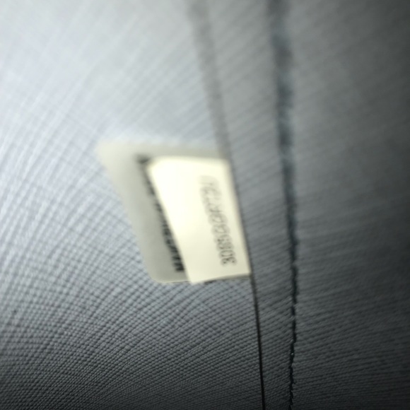 Michael Kors Tote / Shoulder Bag - Picture 7 of 8